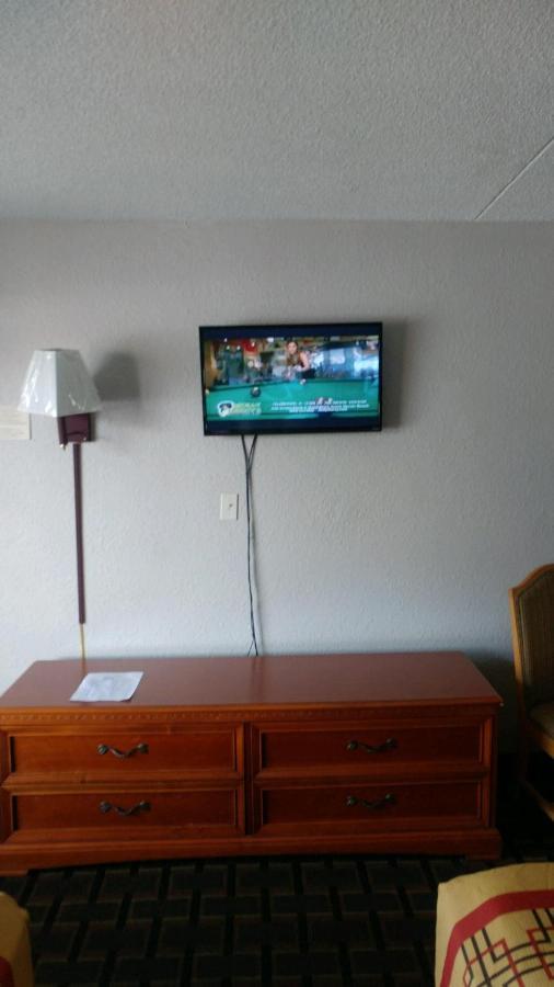 Happy Holiday Motel Myrtle Beach Extérieur photo