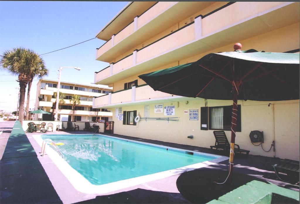 Happy Holiday Motel Myrtle Beach Extérieur photo